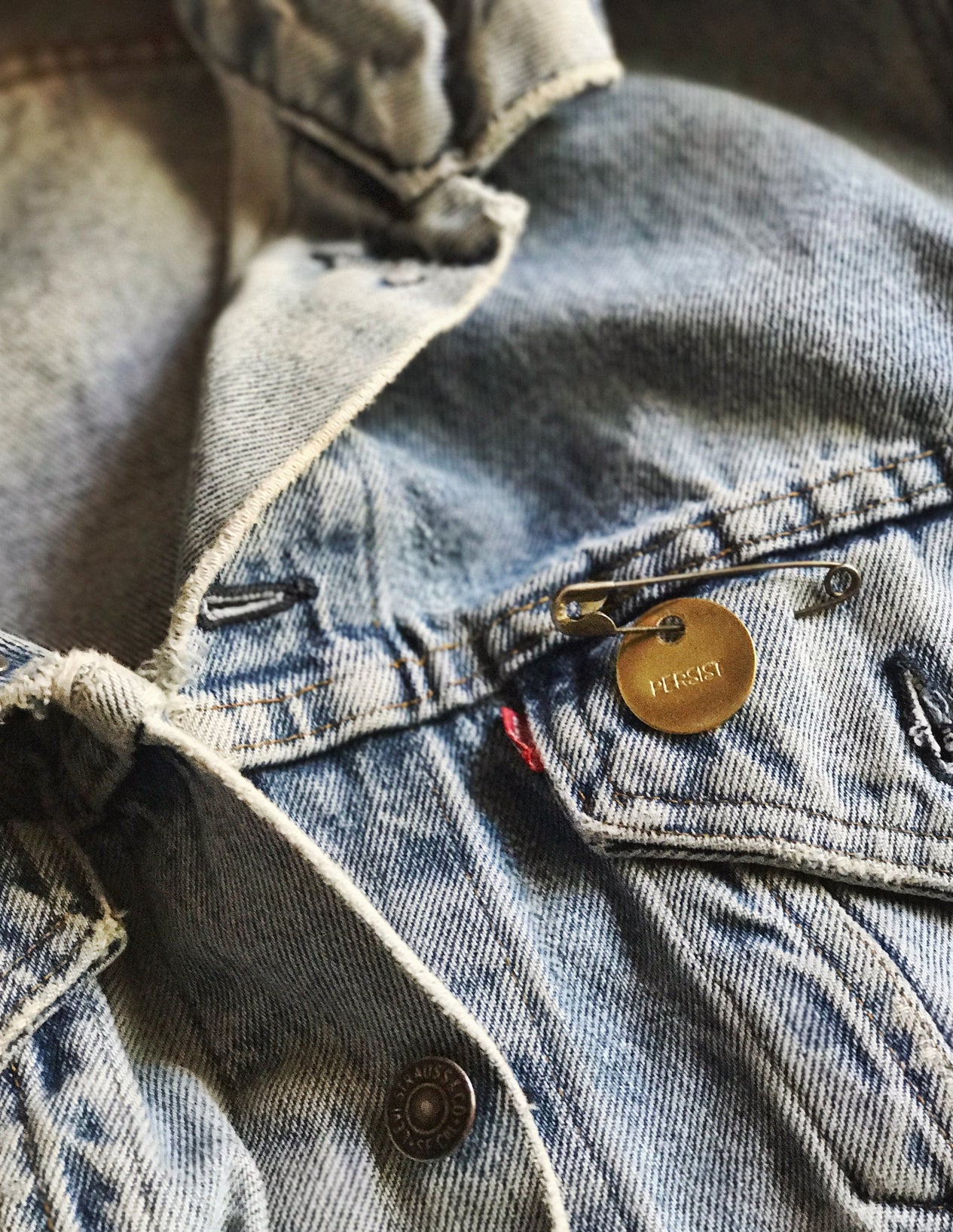 PERSIST / SMALL BRASS KEYCHAIN